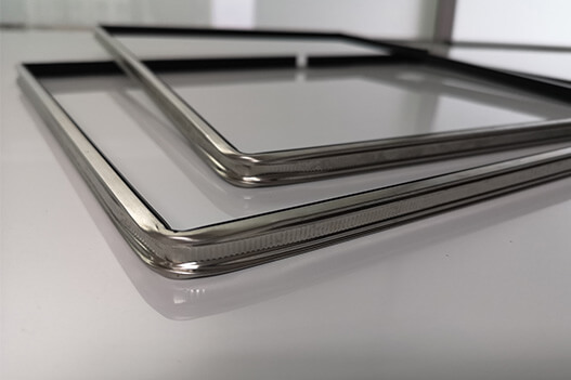 Bendable aluminum spacer bar